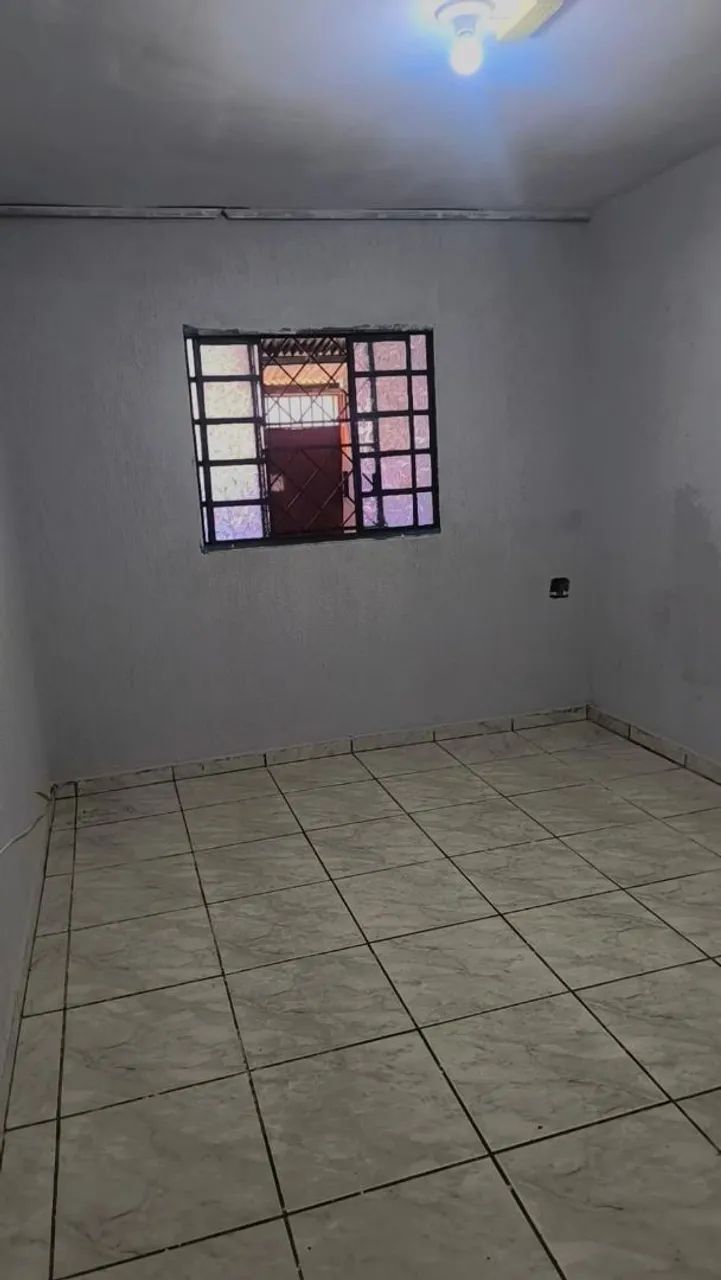 Vendo casa no riacho fundo  - Foto 3