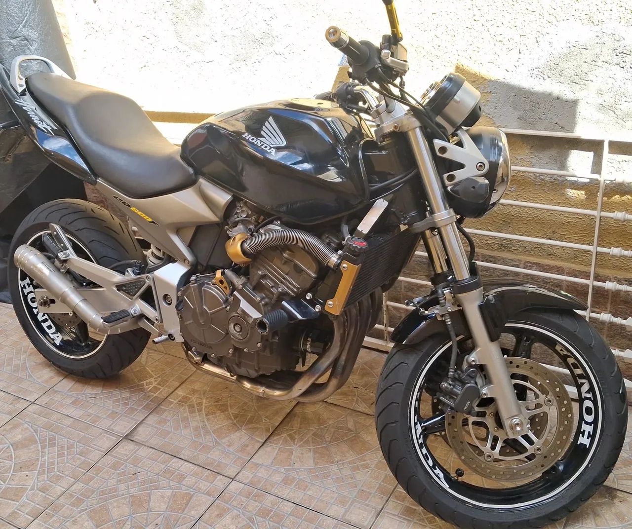 Hornet * 2005  - Foto 2