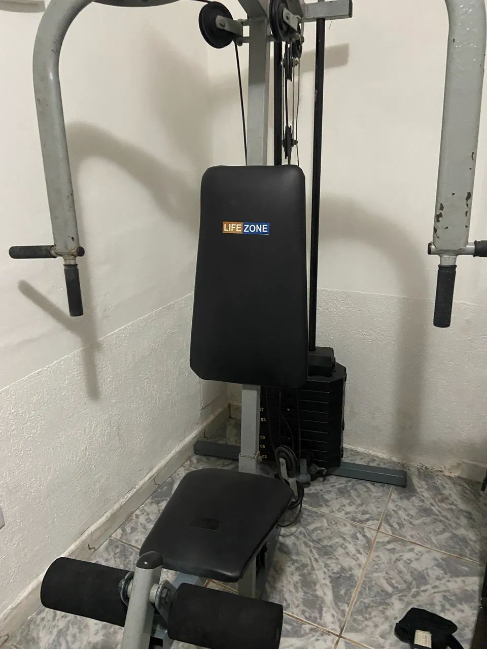 EQUIPAMENTO DE ACADEMIA - Foto 2