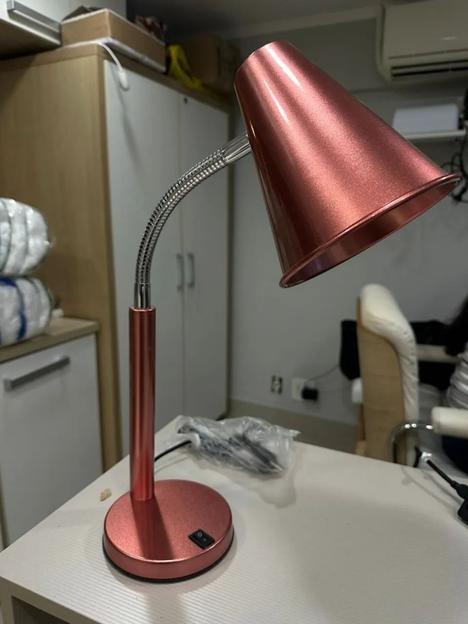 Luminária de Mesa - Foto 4
