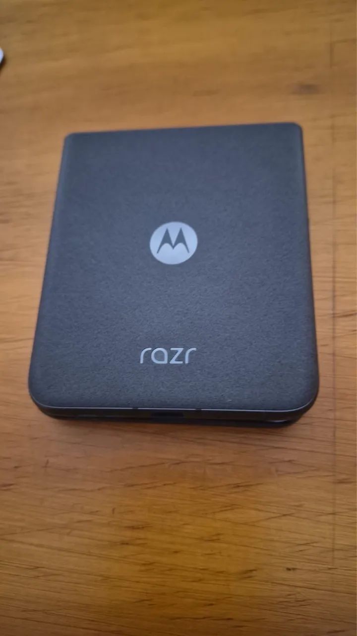 Razr 50 - Foto 2