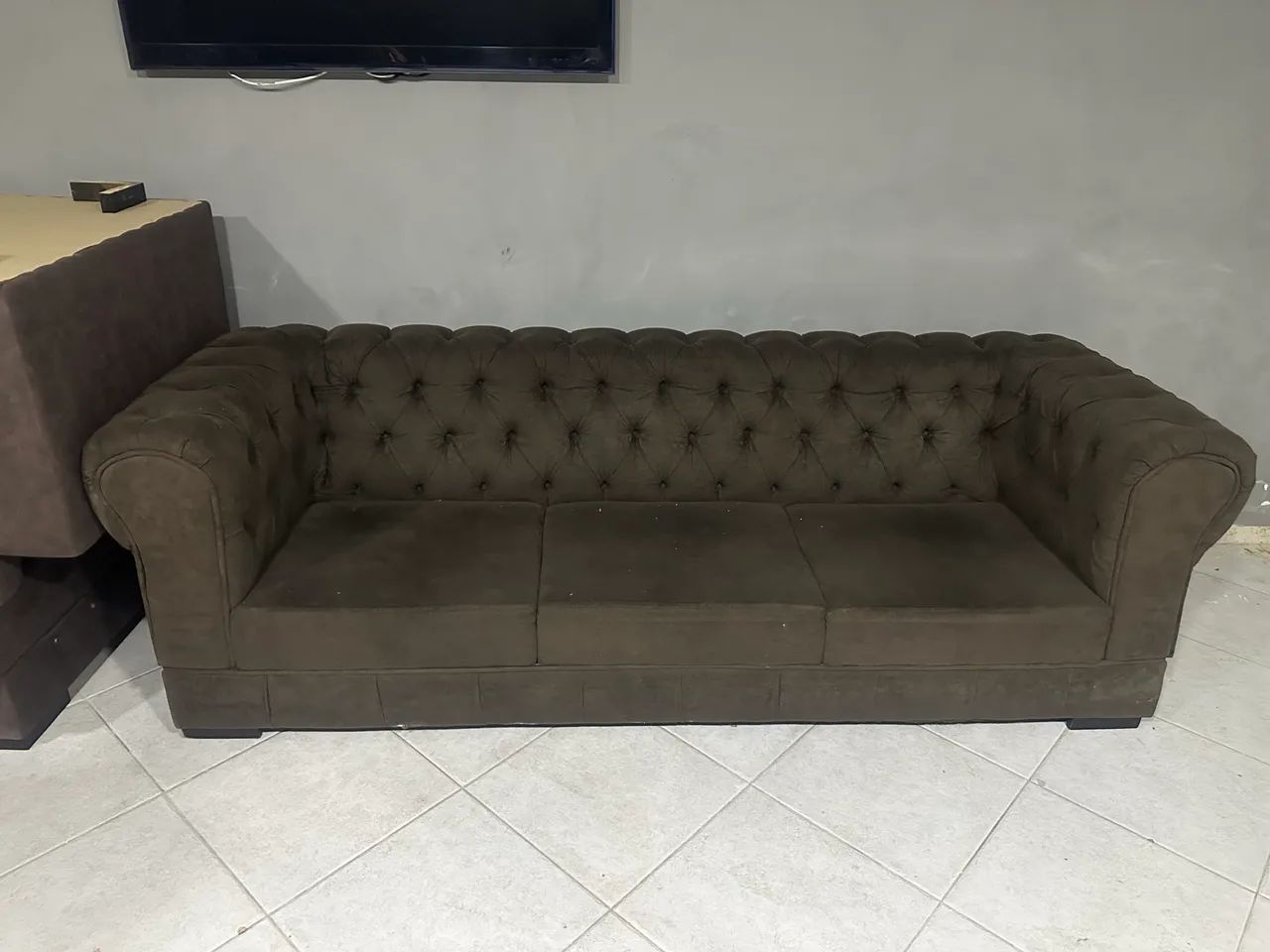 Sofá pouco uso / 2,40 marrom veludo  - Foto 2