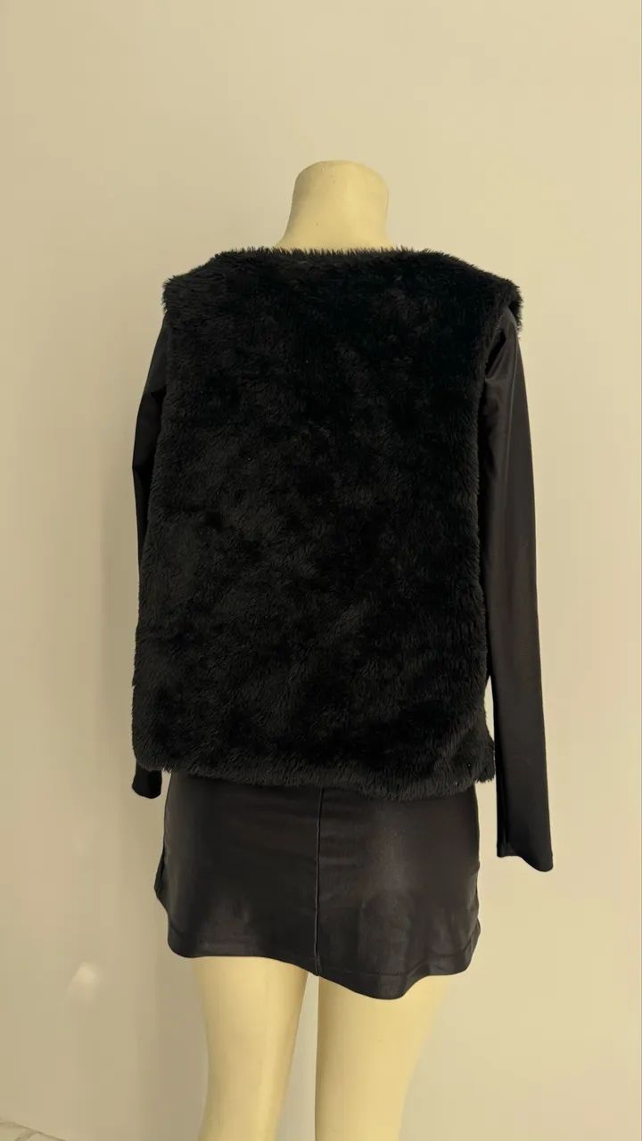 Casaco de pelo preto  - Foto 3