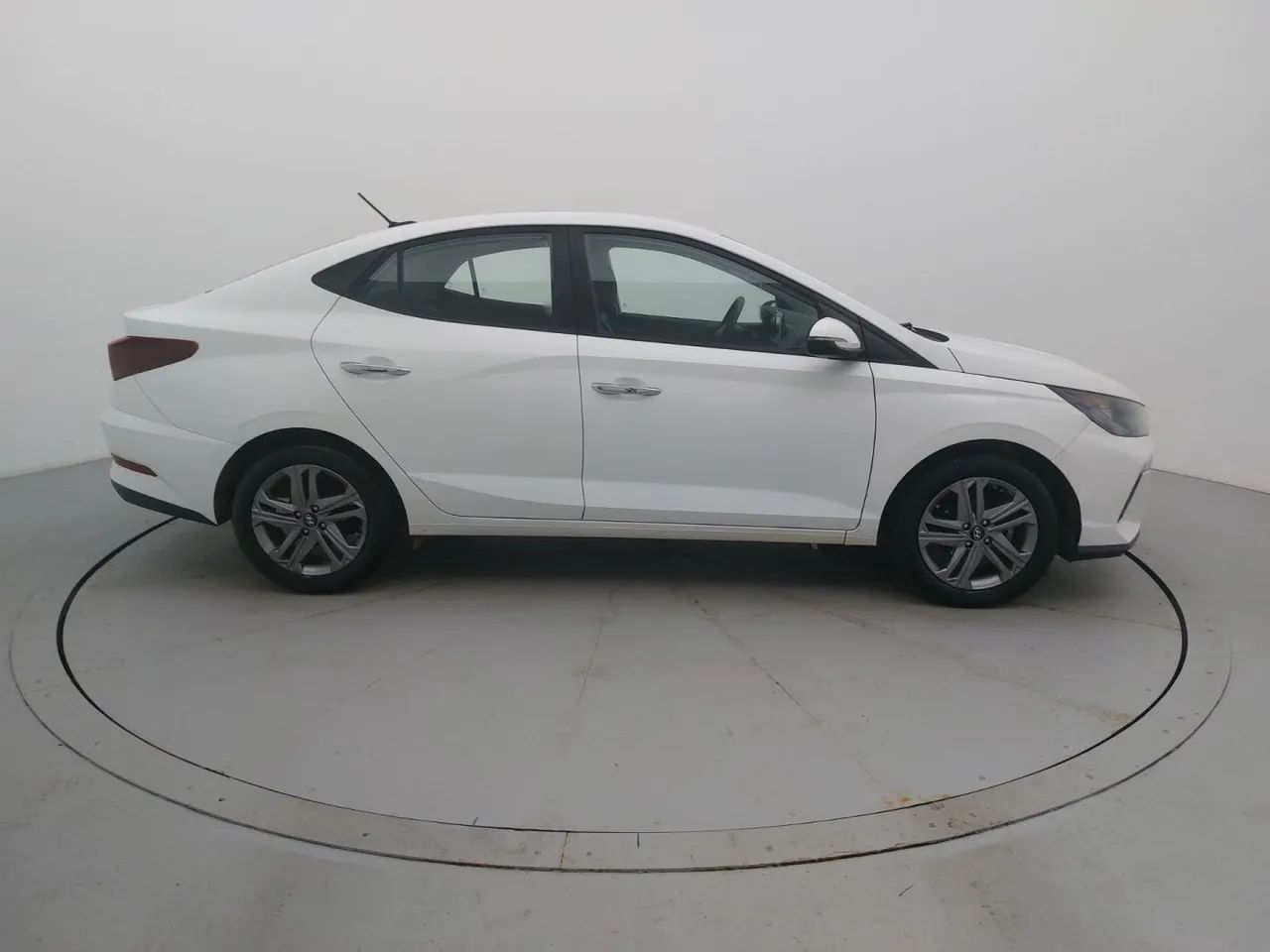 Hyundai HB20S Limited 1.0 TB Flex 12V Aut., foto 6 de 18