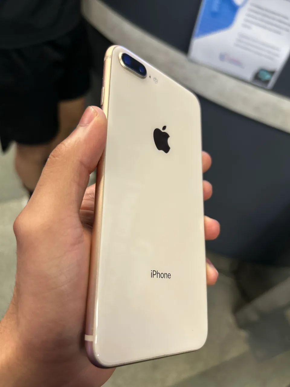 Iphone 8 Plus - Foto 3