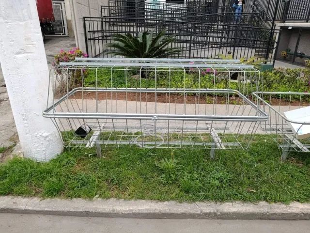 2 Lixeiras 2m de comprimento cada. - Foto 2
