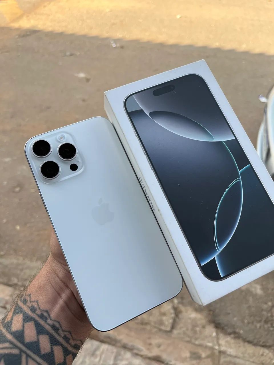 iPhone 16 pro max 256GB - Foto 2