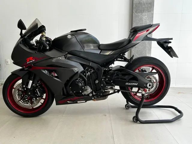 Suzuki - GSX R 1000 A 