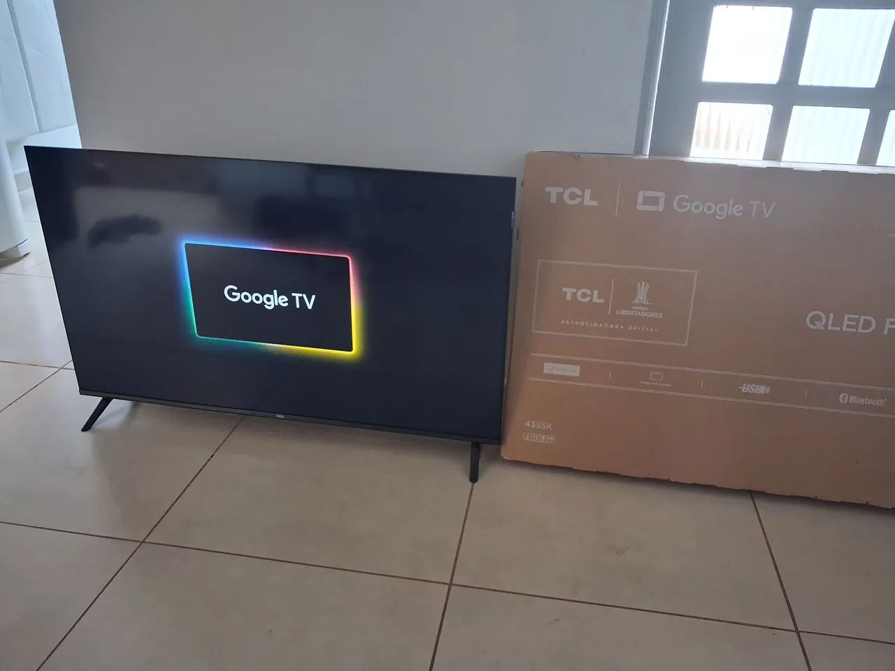 TV TCL QLED 43" - Foto 2