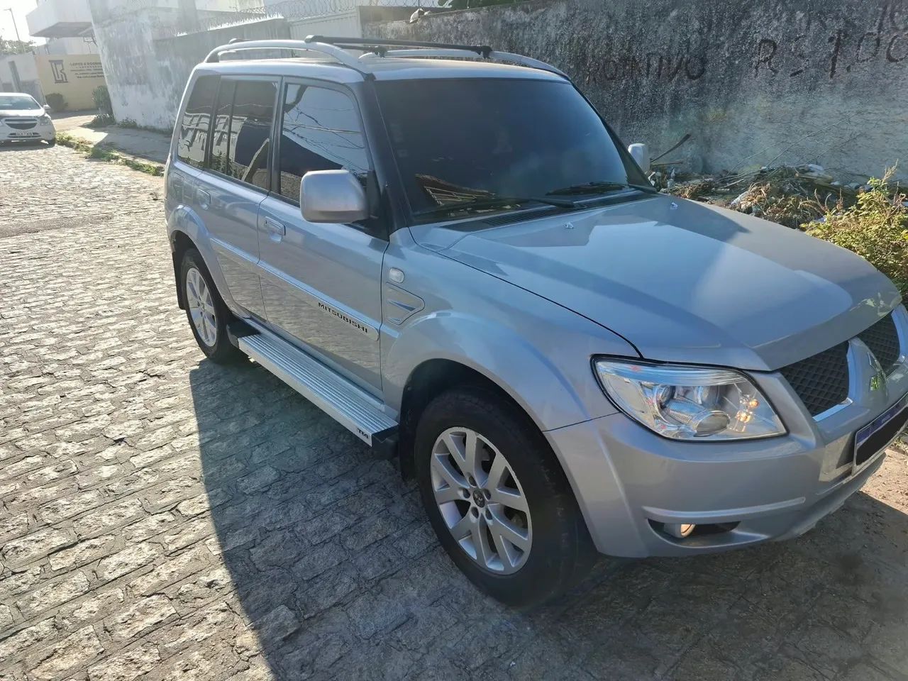 Mitsubishi Pajero TR4 2.0 Flex 16V 4X2 Mec. 2012 2012