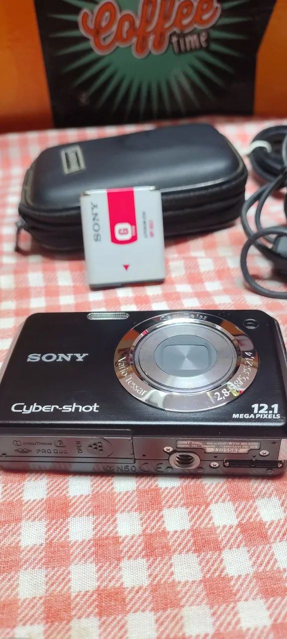 Câmera SONY Cyber-shot DSC W210 