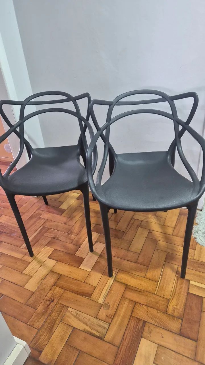  Cadeiras novas - modernas e resistentes<br> - Foto 2