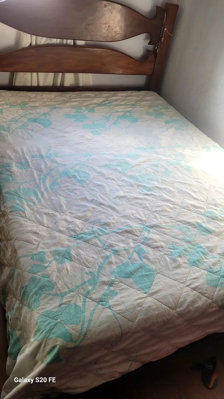 Combo: Cama de casal, cama de solteiro e sofá  - Foto 3