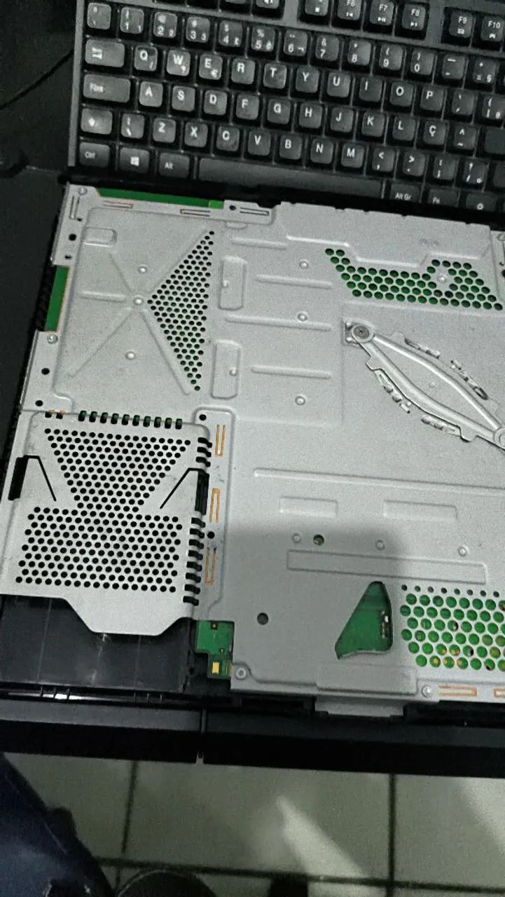Ps4 fat com defeito  - Foto 4