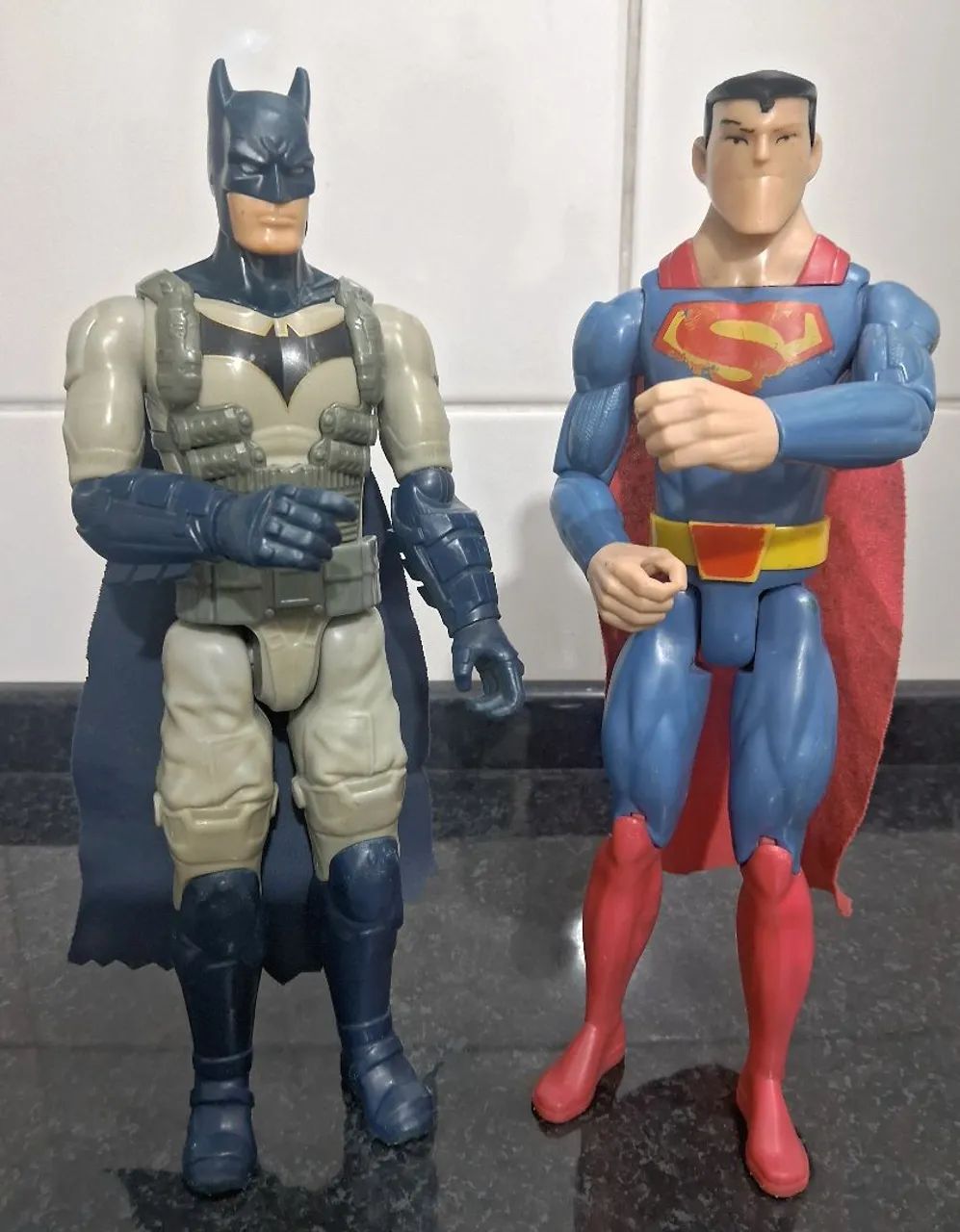 Bonecos Batman e Superman Mattel 