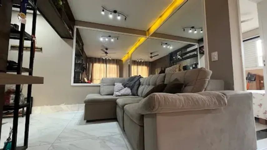 Foto - Americana - Cariobinha