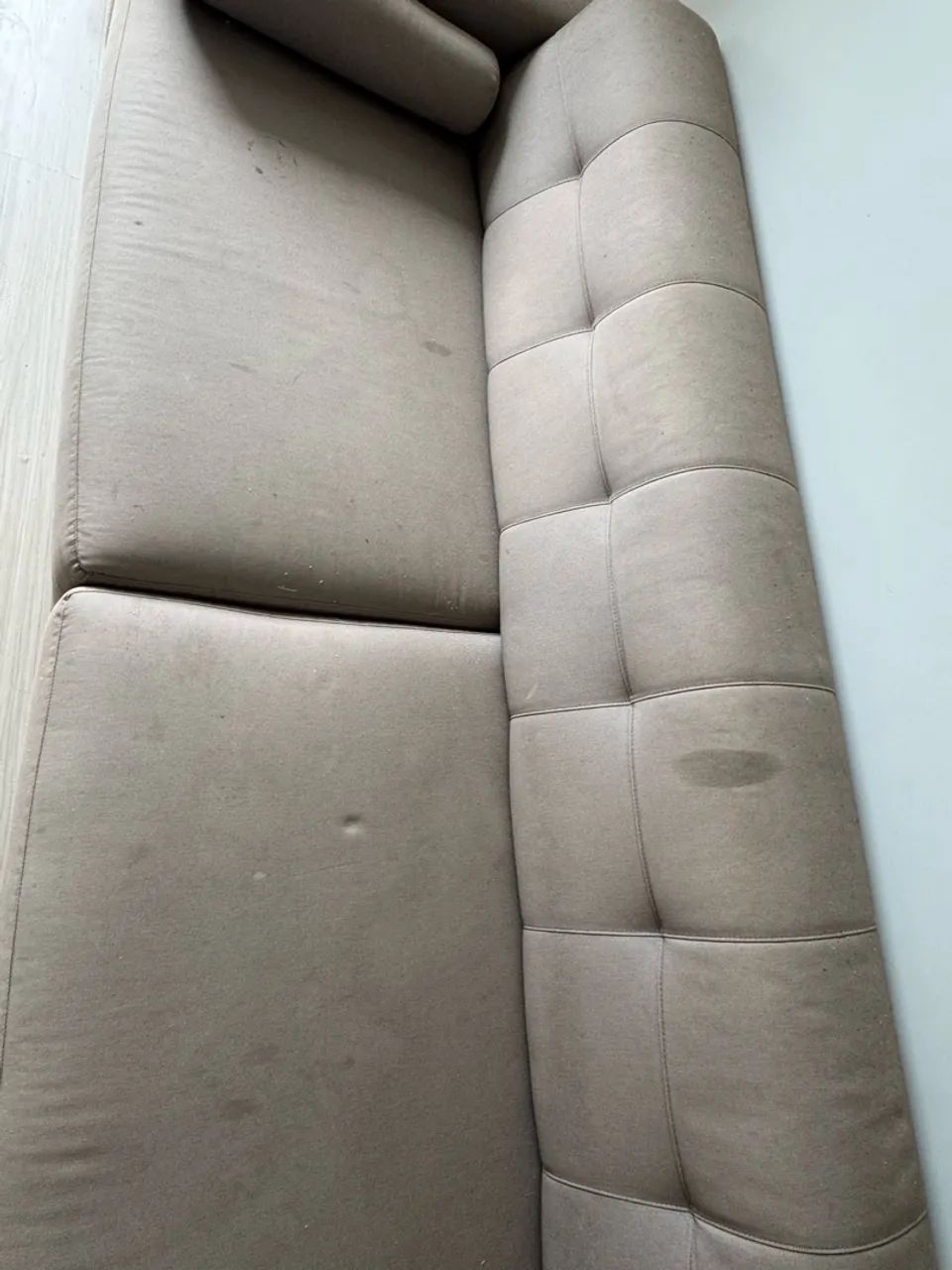 Sofá tok stok usado  - Foto 3