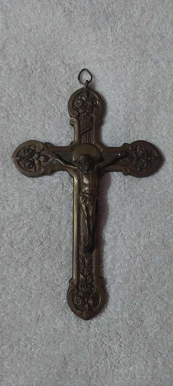 Crucifixo dourado Vintage  - Foto 2