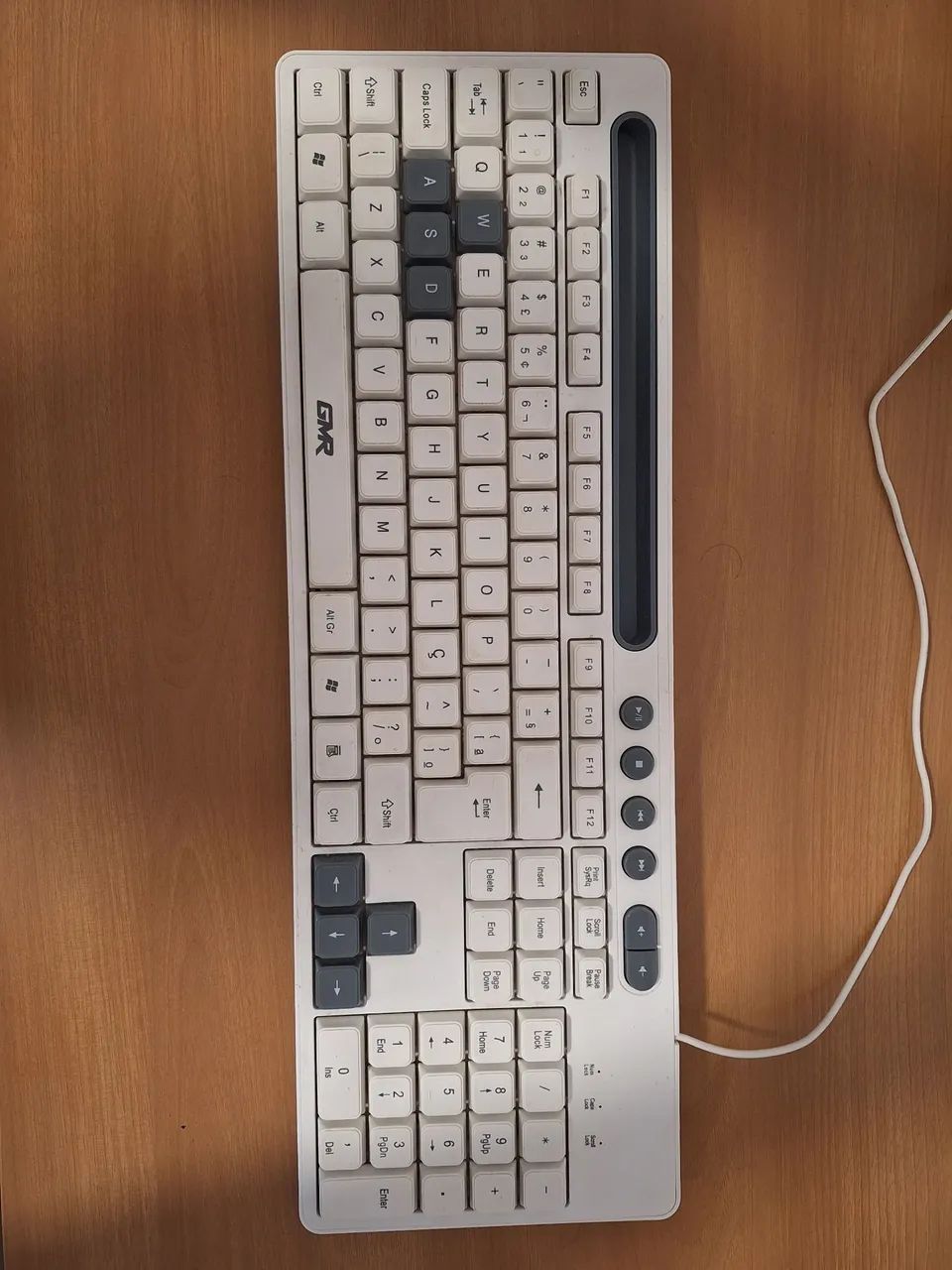 Teclado simples branco ABNT USB