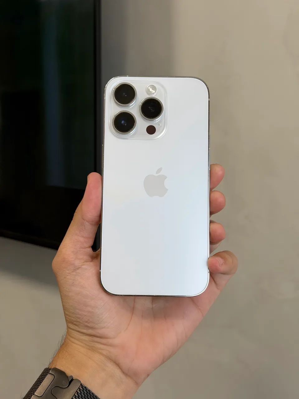 iPhone 14 Pro 256gb Branco Excelente - Celulares e Smartphones