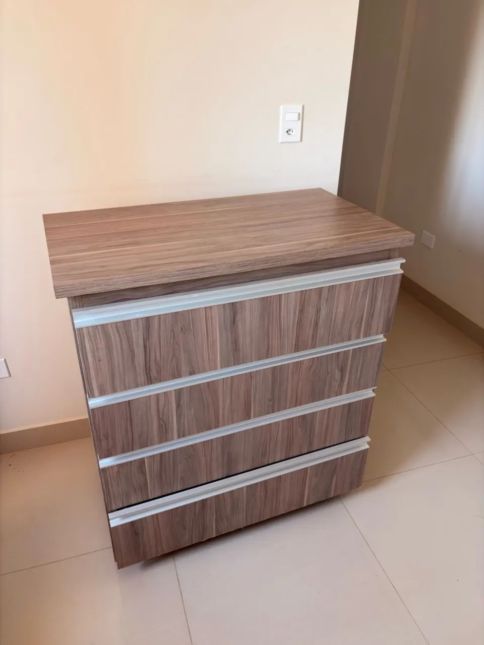 Gaveteiro/cômoda
