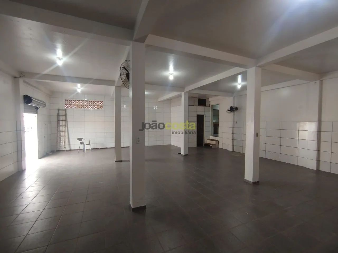 Loja para Locação em Praia Comprida, São José - 80m² - Foto 5