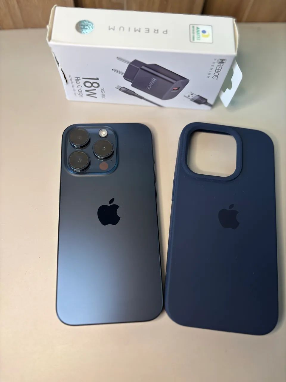 iphone 15 pro 128gb bateria 91% impecável  - Foto 4