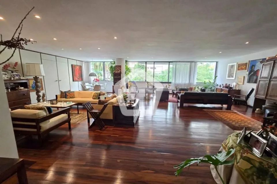 Apartamento de 4 quartos em Alameda Lorena, São Paulo - Venda!