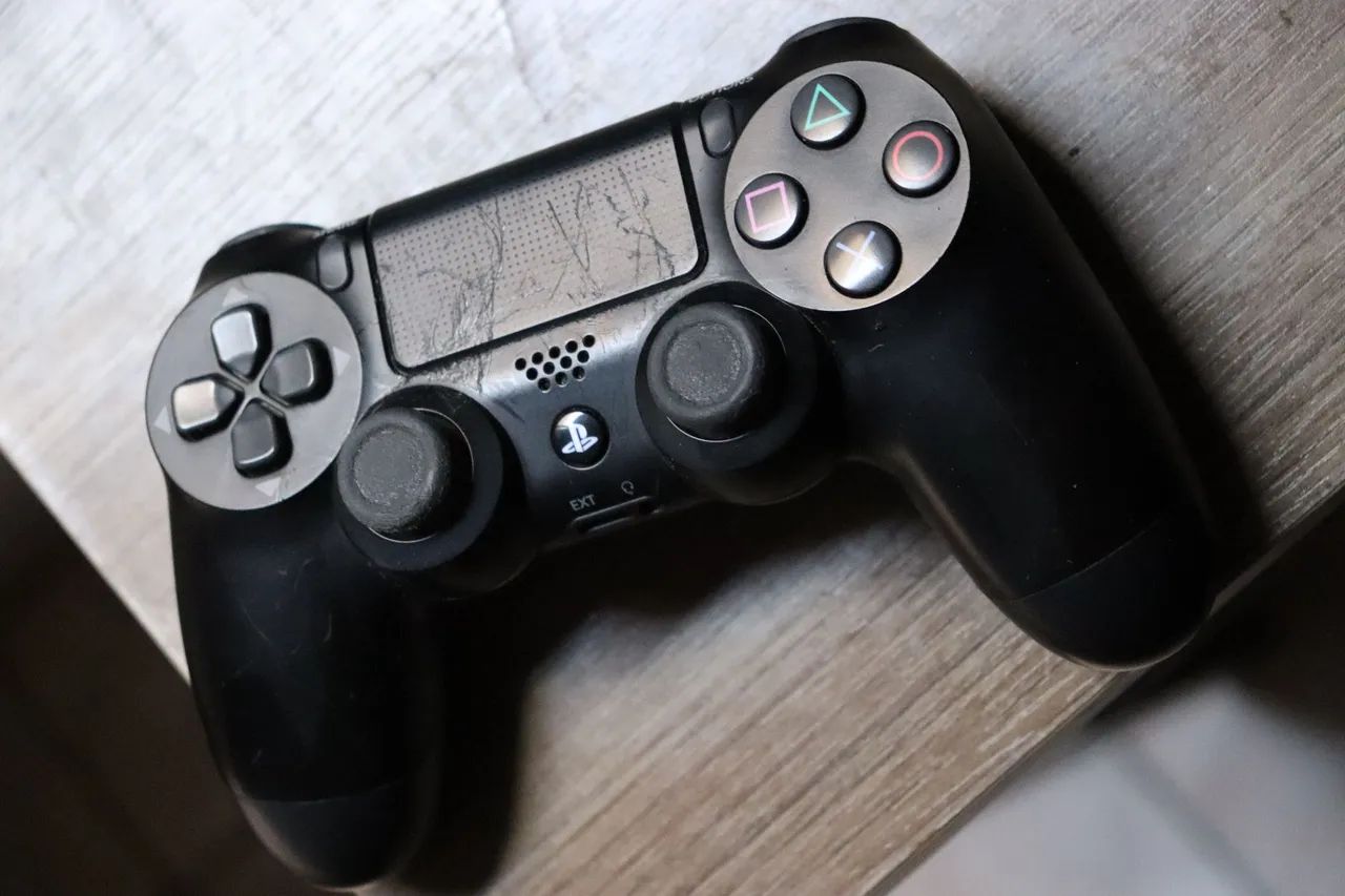 Controle DualShock 4 para PS4 e PC
