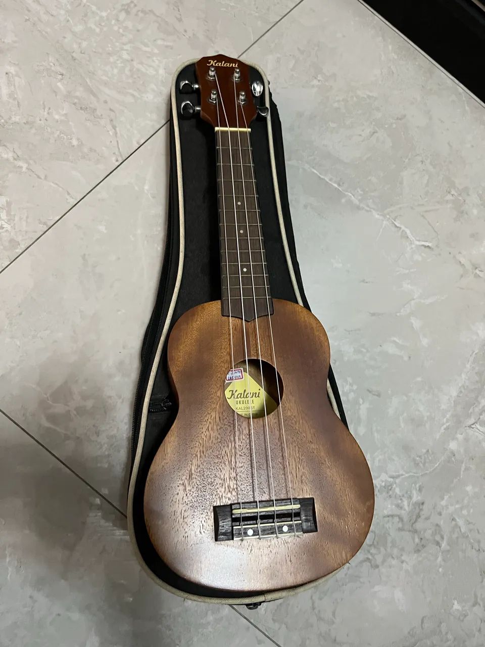 Ukulele kalani  - Foto 3