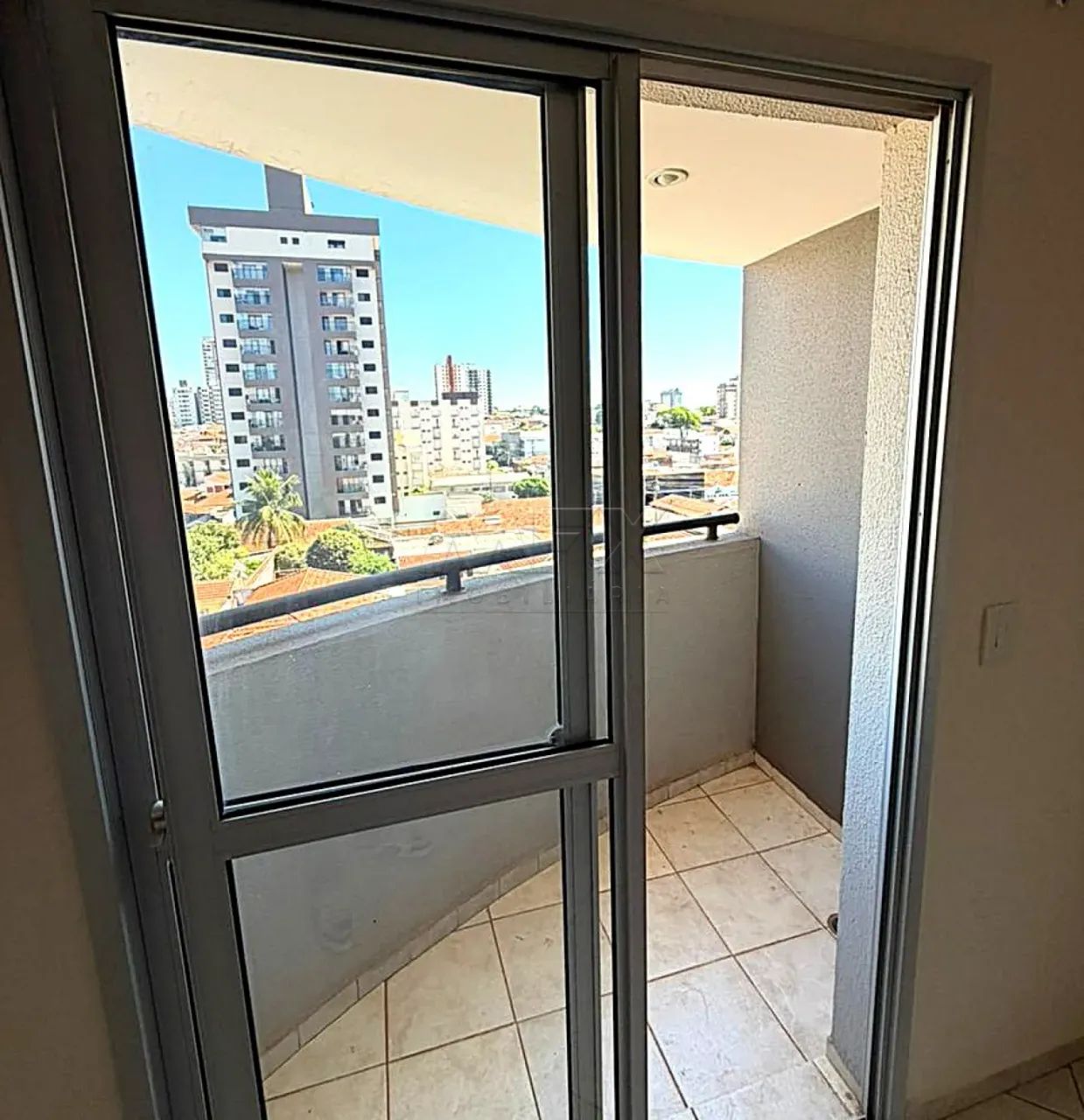 Apartamento 1 quarto com ótima localização - Foto 3