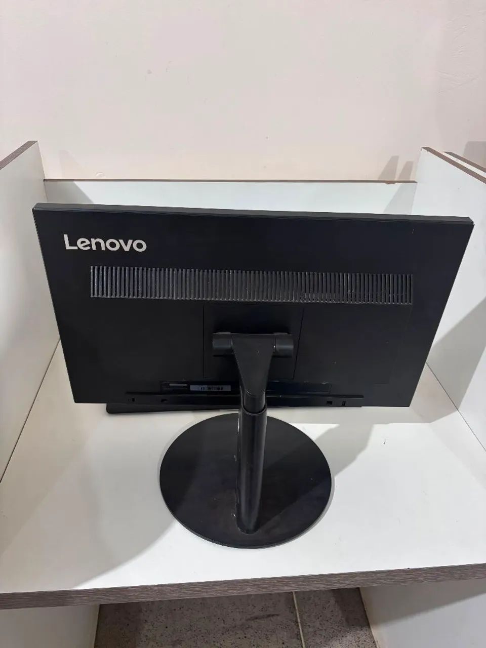 Monitor Lenovo ThinkVision S22e-18 (21.5") - Foto 2
