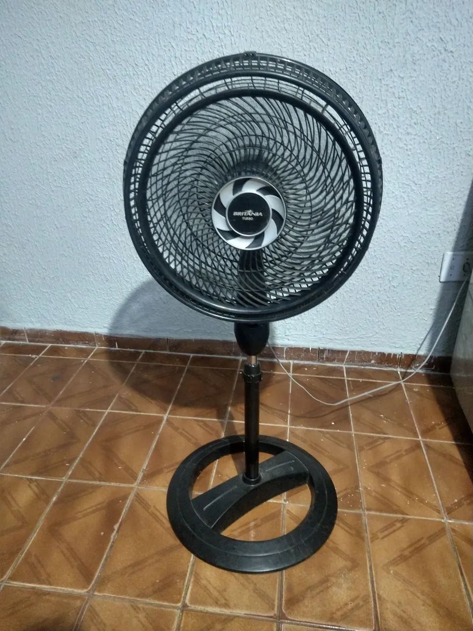 Ventilador Britânia Turbo de coluna - Foto 2