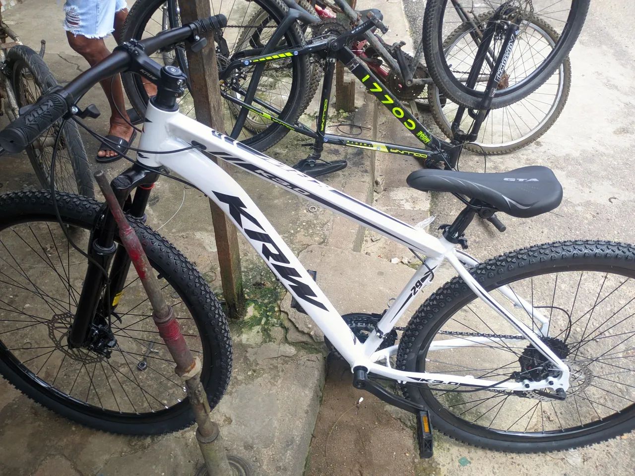 Bicicleta aro 29KWS