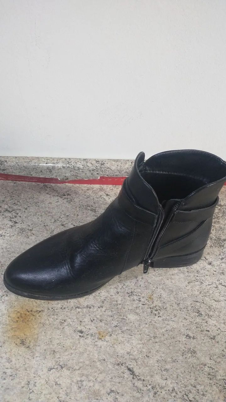 Bota de couro legítimo tamanho 36 - Foto 3