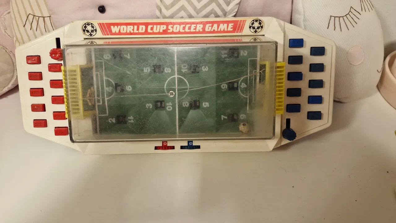 Antido e raro jogo de futebol funcionando 