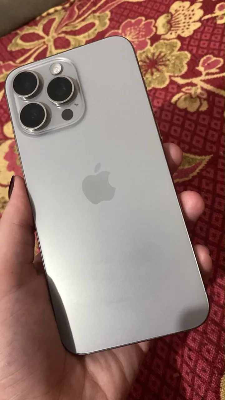 iPhone 15 Pro Max 256GB Na caixa - Foto 2