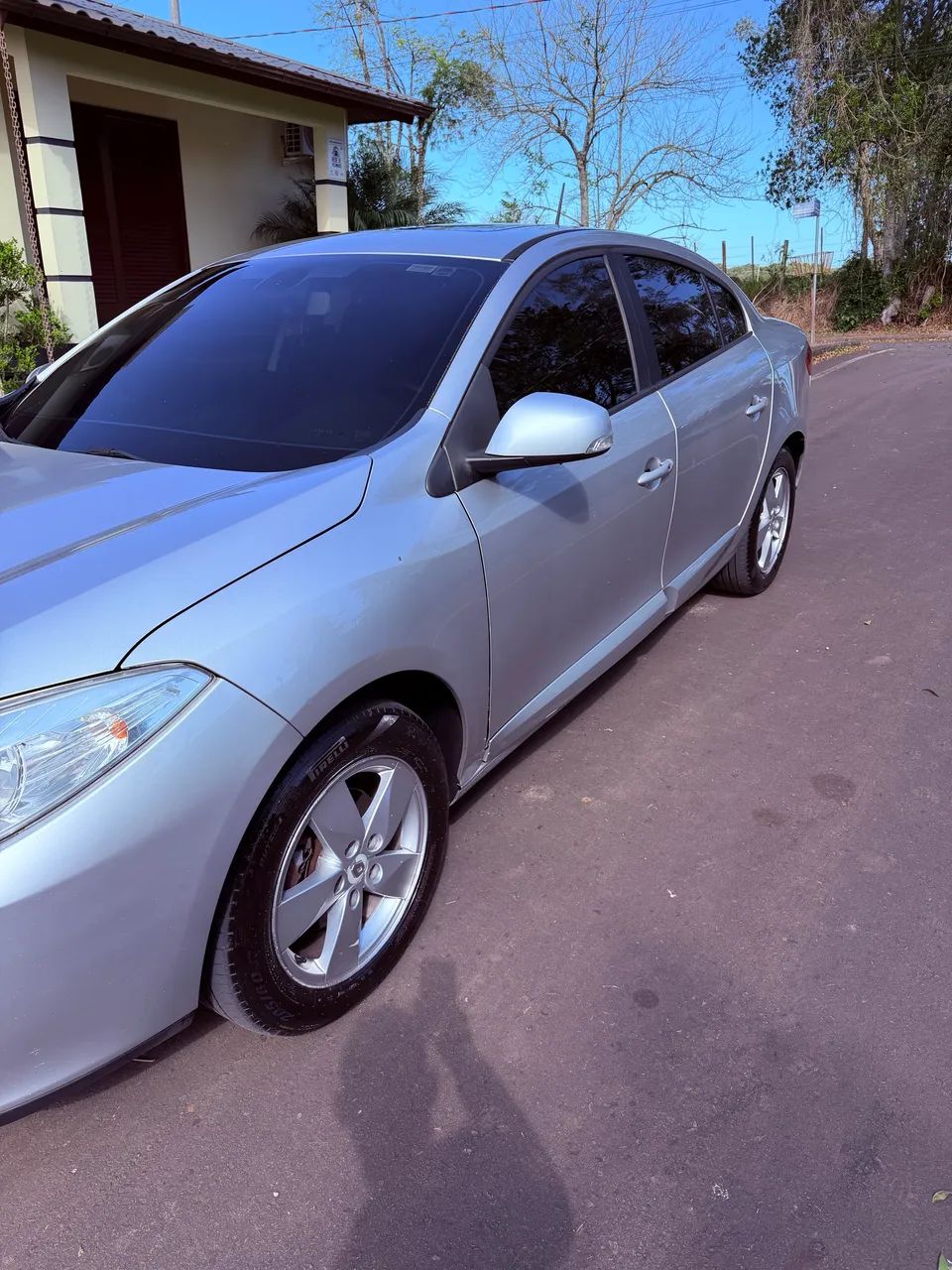 Renault Fluence Sed. Dynamique 2.0 16V Flex Aut. 2014 - Foto 2