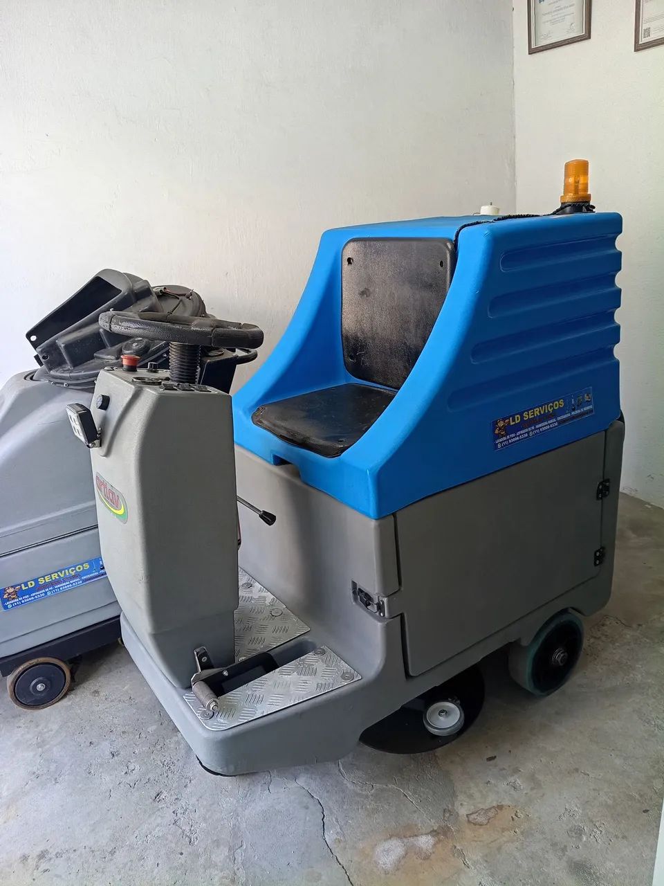 Locação  lavadoras automática de piso