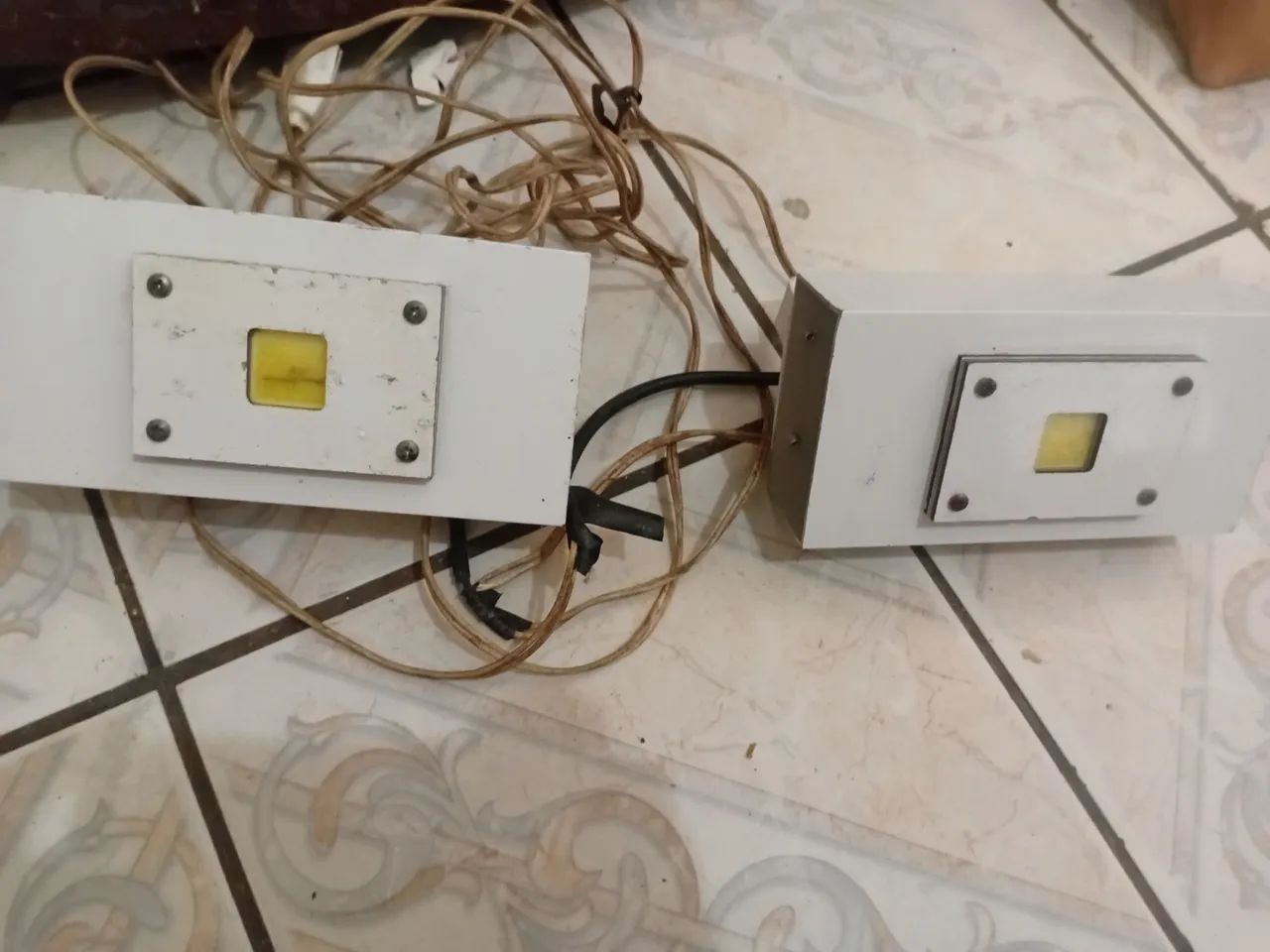 Vendo refletor led 100 w 