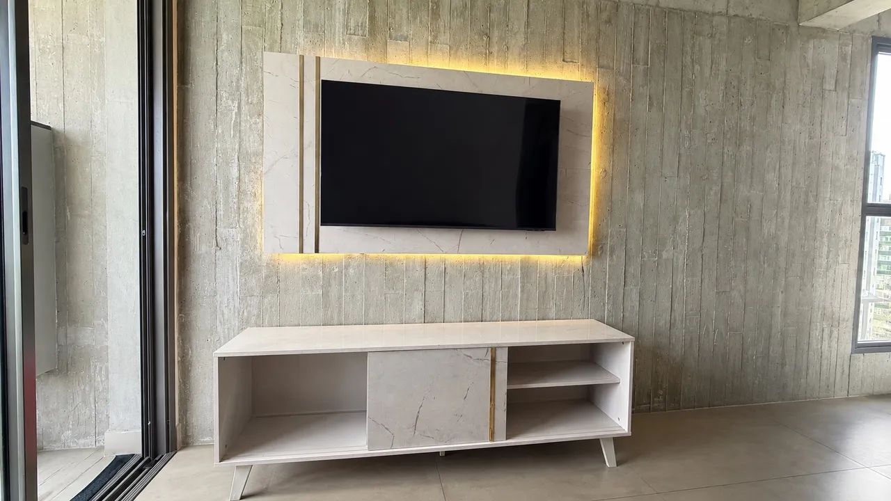 Rack com Painel para TV até 60 polegadas - Calacata/Off White