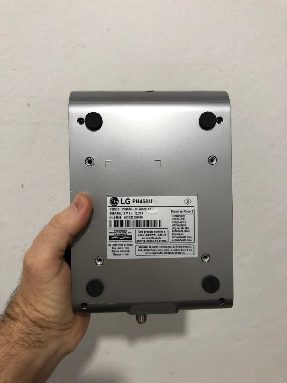 Projetor LG Cine beam com Tv digital  - Foto 3