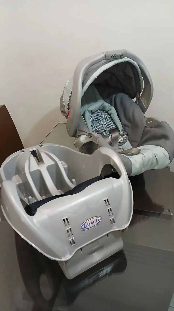 Vendo Bebê Conforto Graco com base - Foto 5