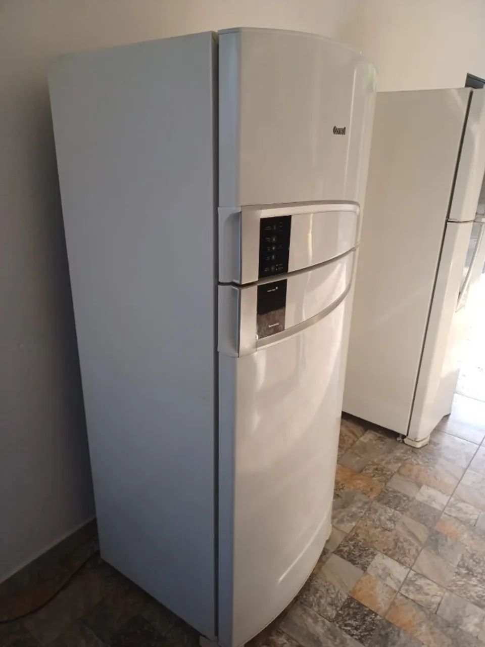 Geladeira consul 400 litros funcionando perfeitamente