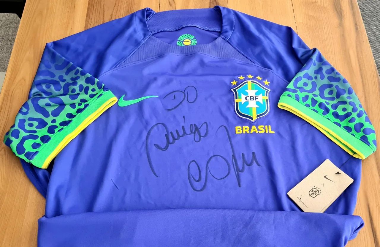 Camisa Oficial do Brasil assinada pelo Cafu - Foto 2