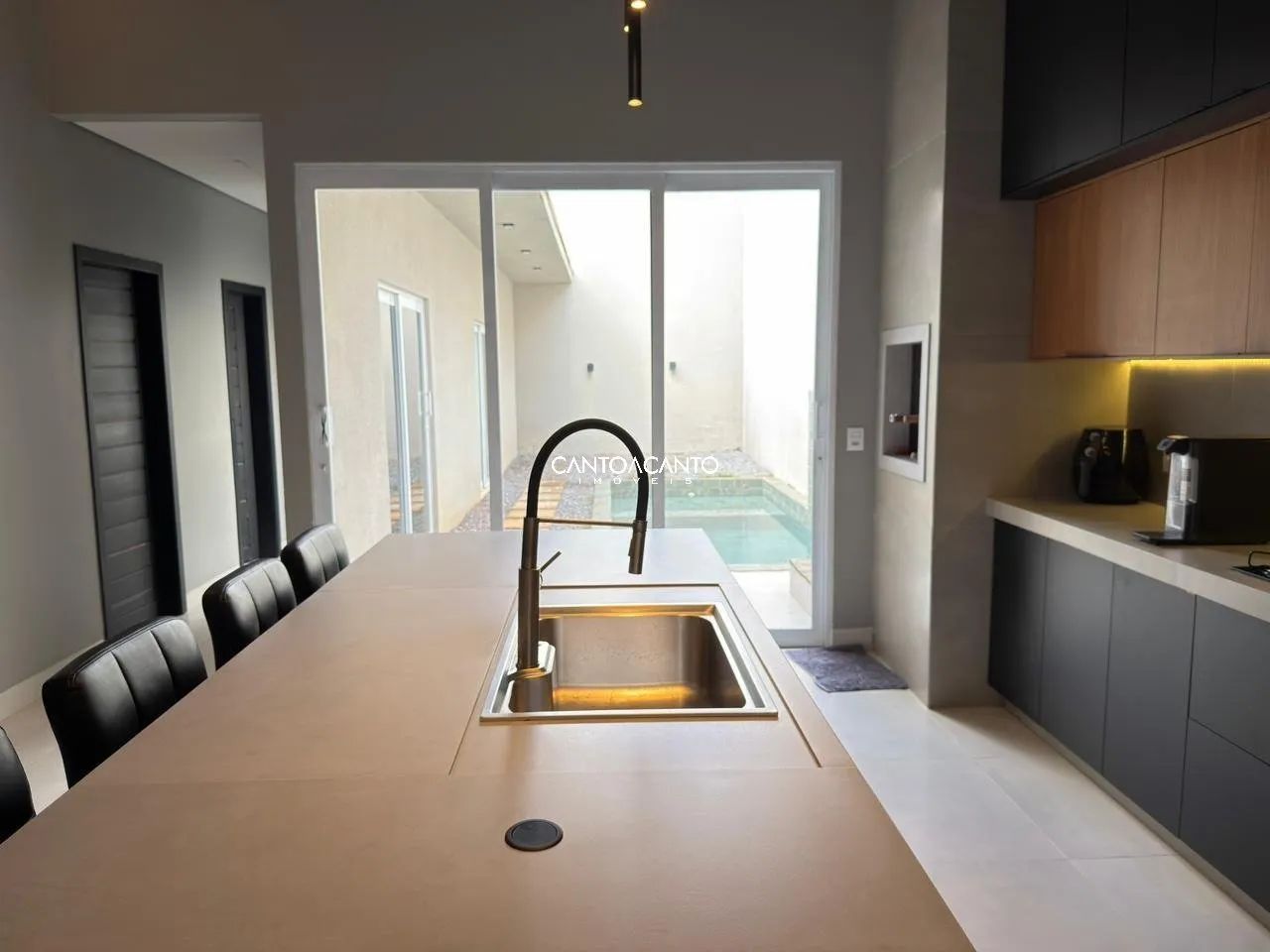VENDE-CASA NO JARDIM CELESTE