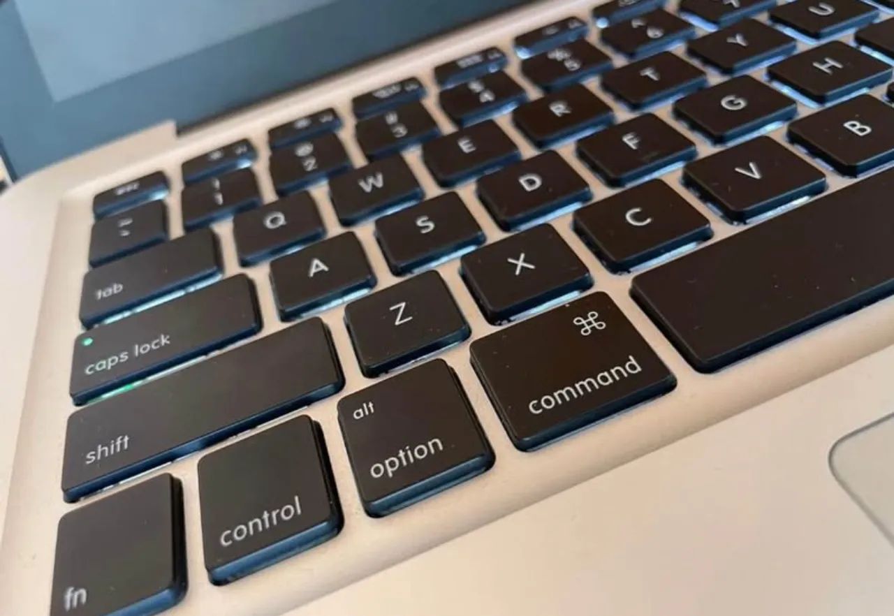 MacBook Pro 13? (2011) - Modelo A1278