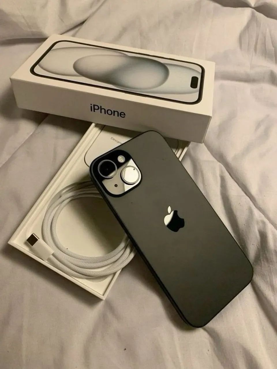 iPhone 15 