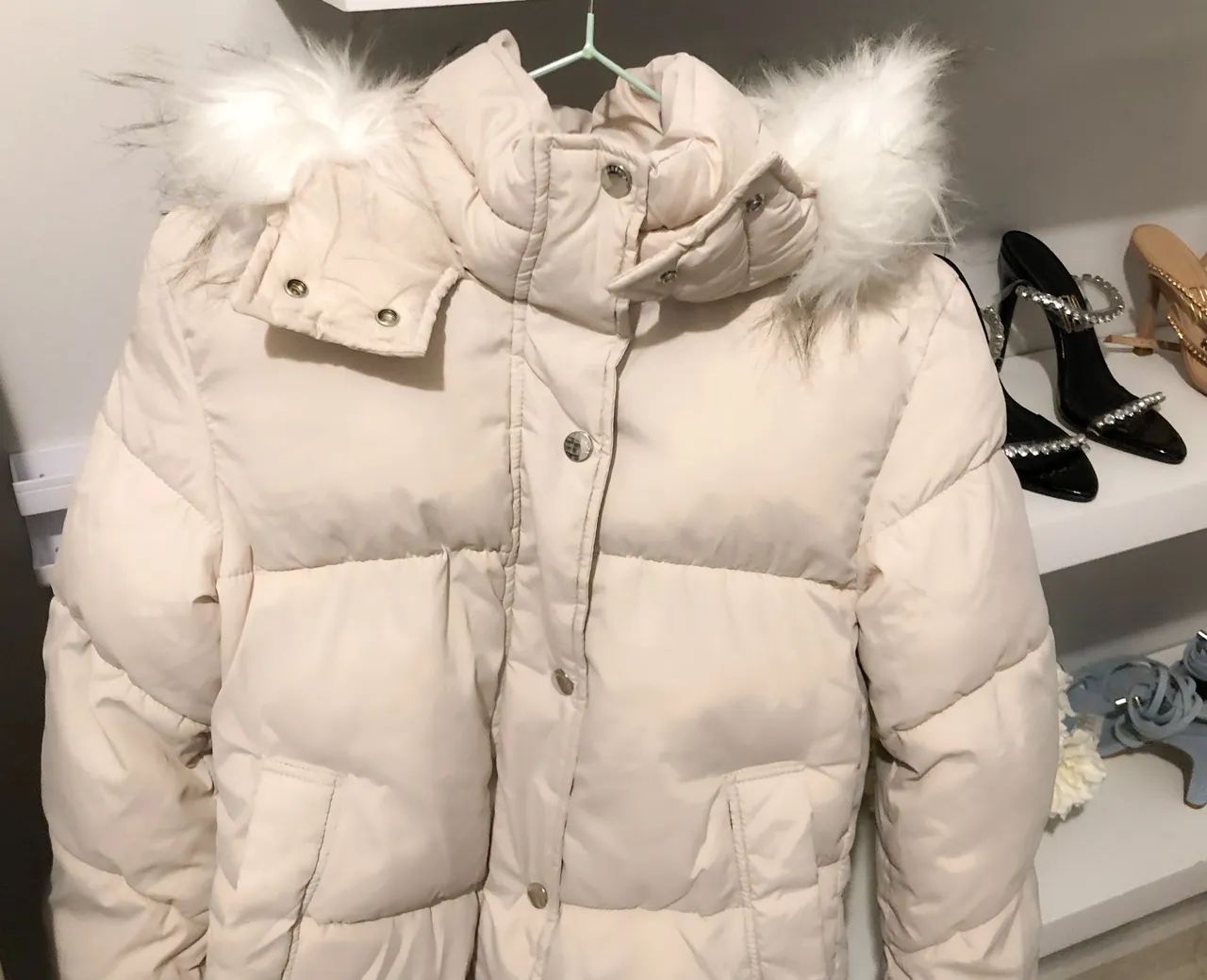 Jaqueta acolchoada bege claro Bershka  - Foto 4