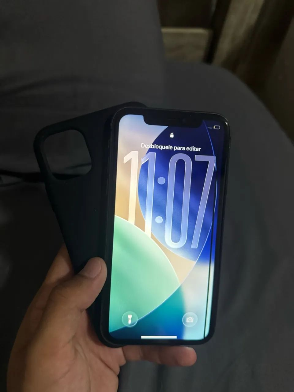 Para sair logo | IPhone 11 | 64gb  - Foto 2